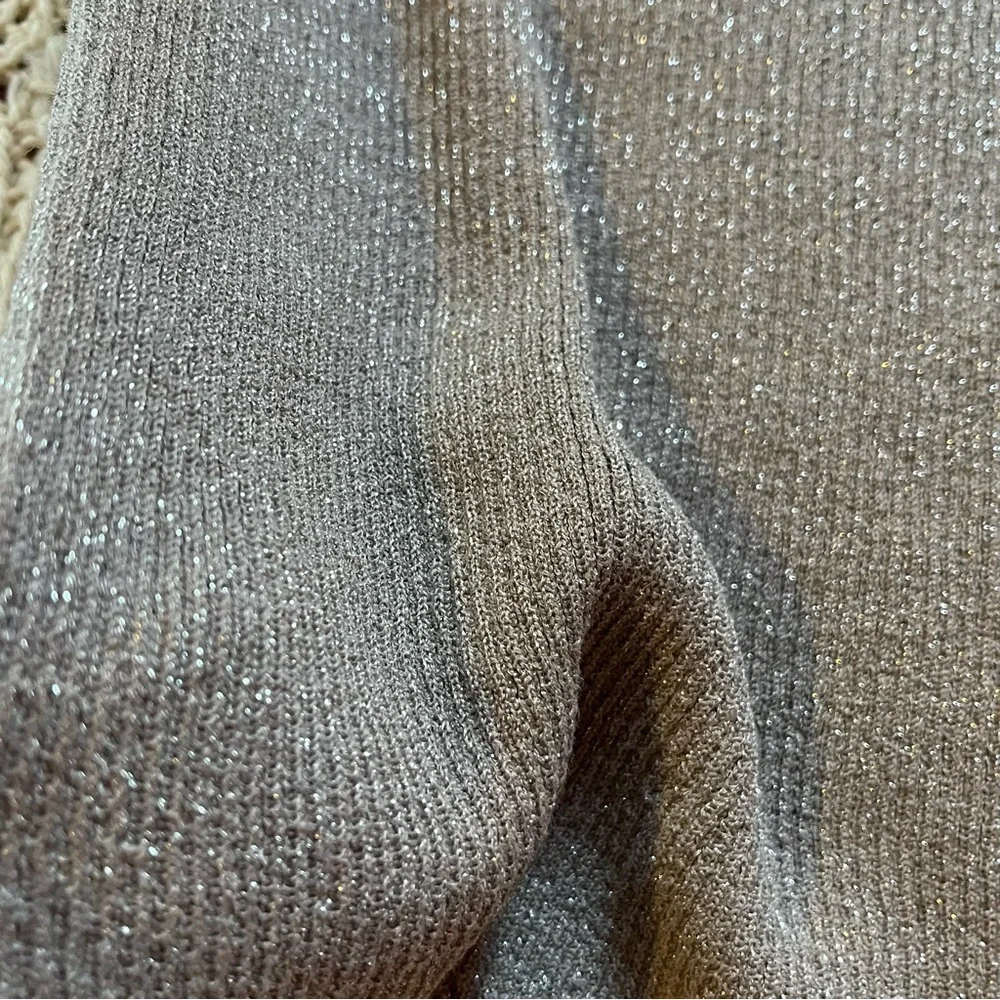 August Silk Silver Sparkly Longsleeve Turtleneck, Size XL - Picture 5 of 5